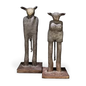 Minotaura dos y Minotauro dos, 1999. 45×19×19 cm, bronce.
